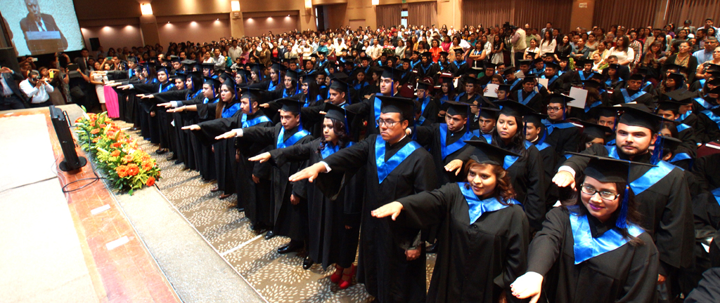 1-graduacion-univas-2015-oaxaca.jpg